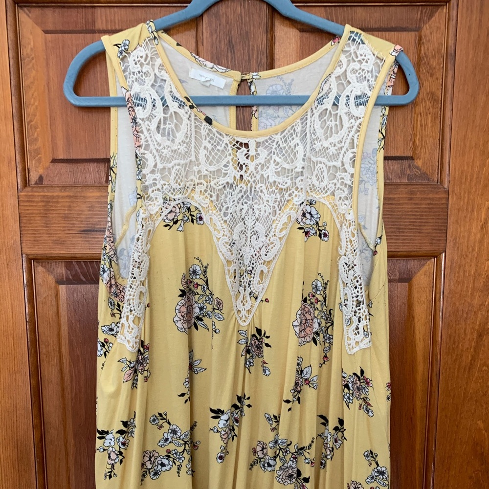 Cute tank!! Maurices’s Size 2